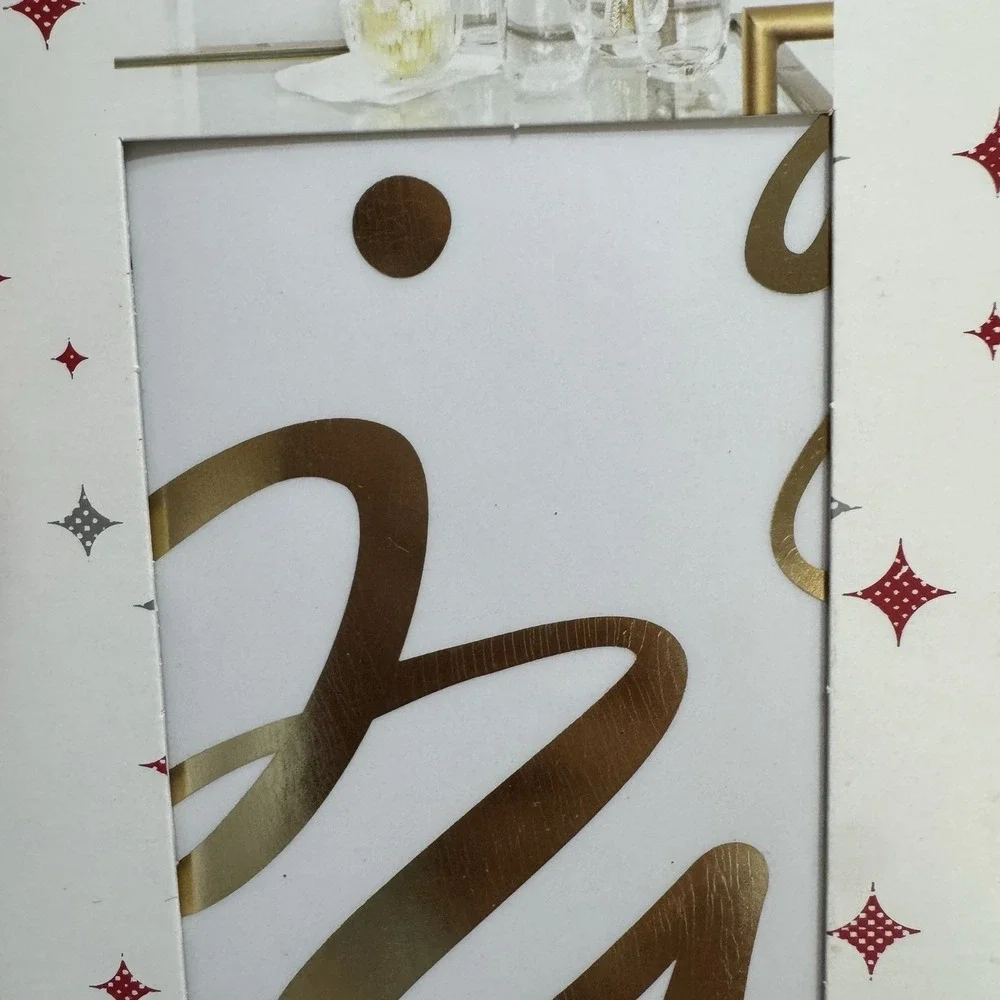 Lot 4 Holiday Lane We Wish You a Merry Christmas Peel Stick Gold Wall Wreath